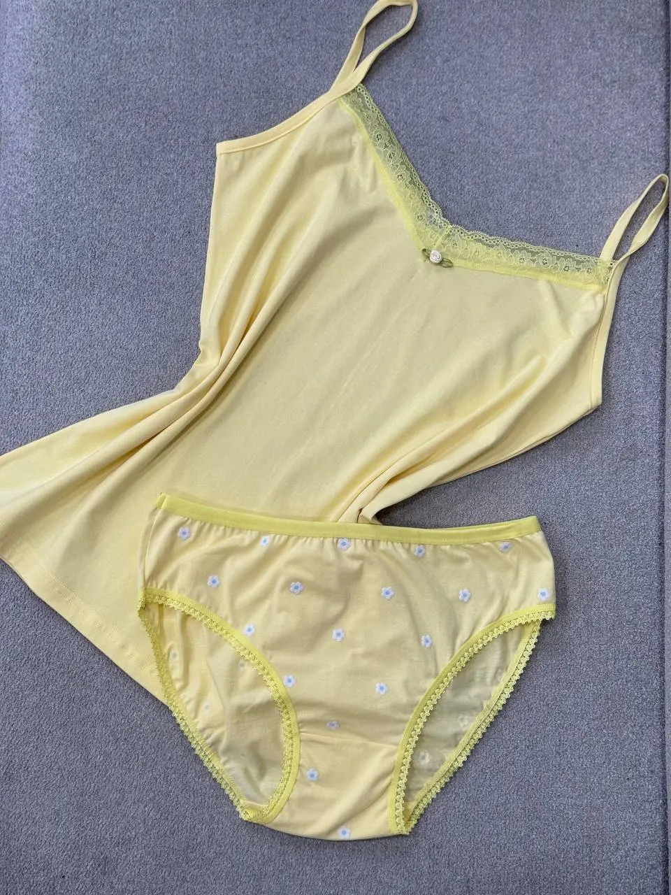 ست تاپ و شورتک زنانه بنیتا